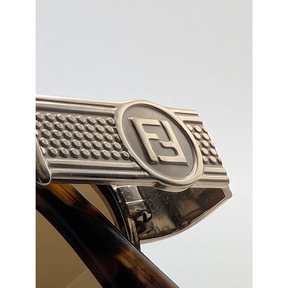 Fendi Vintage Gold Oval Sunglasses SL7034 – Tortoise & Gold – Excellent Used - Picture 5 of 9